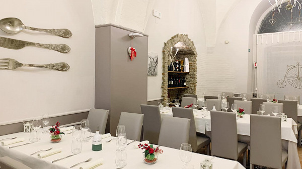 Osteria Cucco